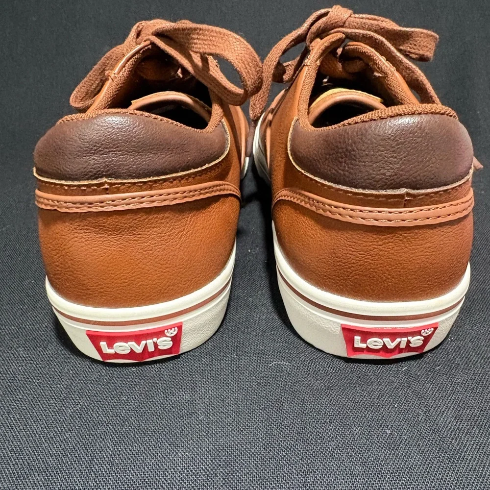 NWOT Classic Brown Levi’s Men’s Perfect Waxed Sneakers Size 10 - Picture 6 of 7
